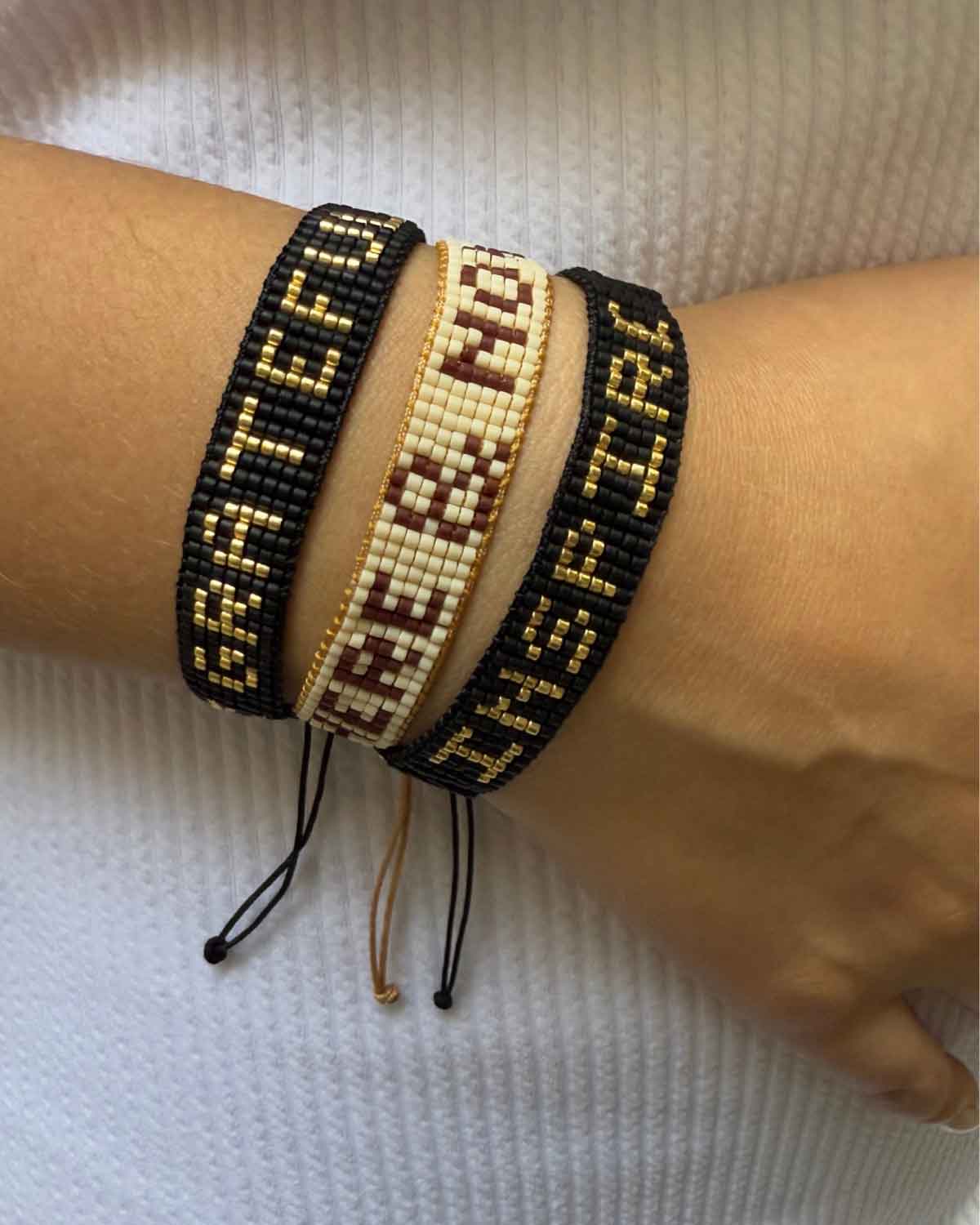 "Be Grateful" Mantra Bracelet