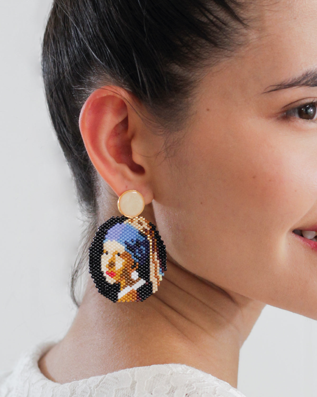 The Girl With a Pearl Earrings