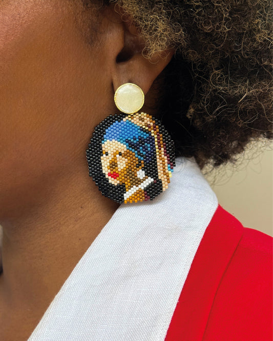 The Girl With a Pearl Earrings
